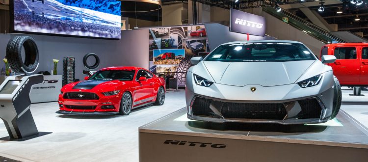 Lamborghini Huracan and Ford Mustang at the Nitto booth